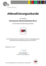 Akkreditierungsurkunde Studiengang Internationale Volkswirtschaftslehre mit Ausrichtung Mittel- und Osteuropa (B.Sc.)